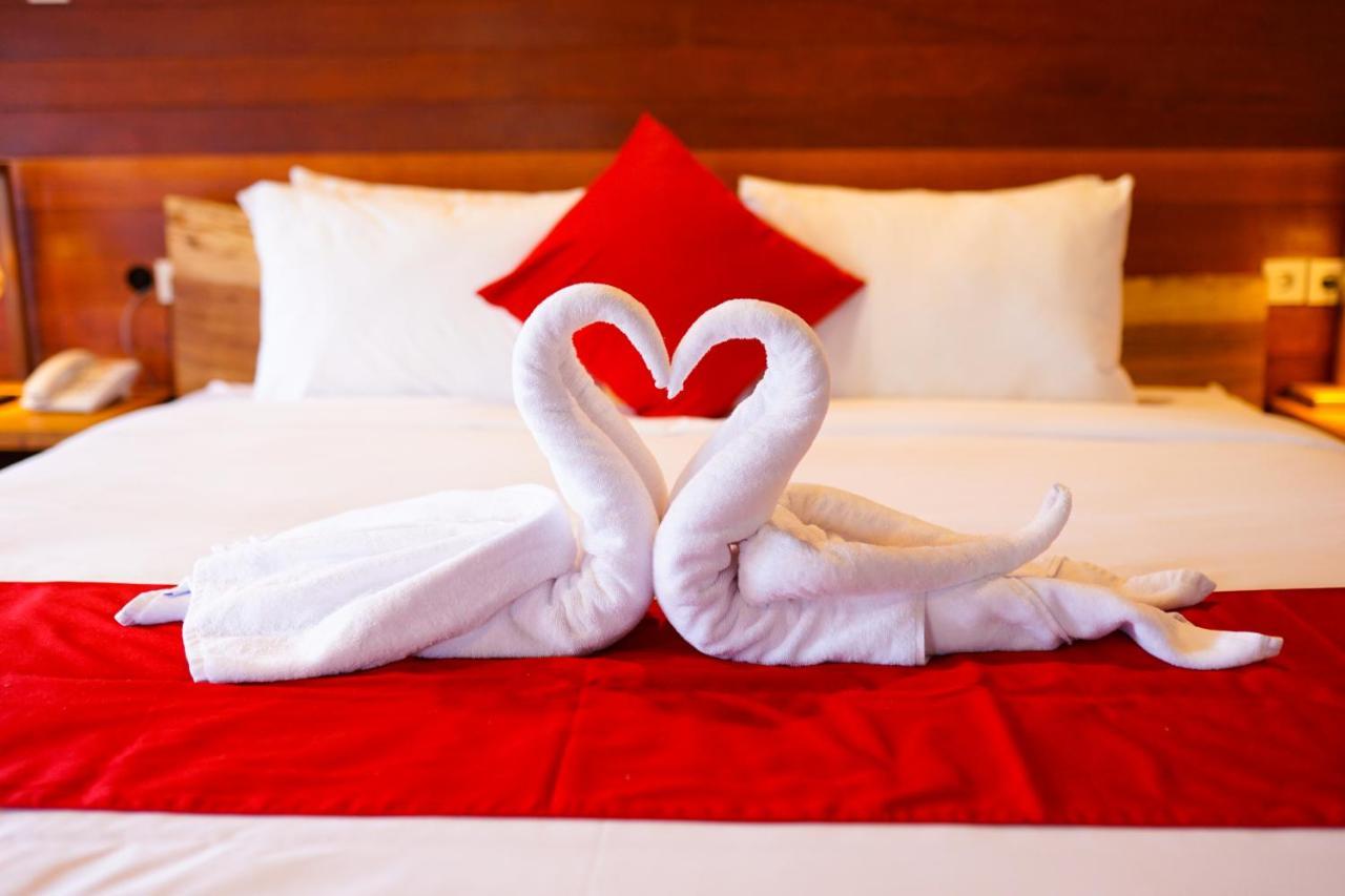 La'Villaris Hotel & Resto Kuta  Zewnętrze zdjęcie
